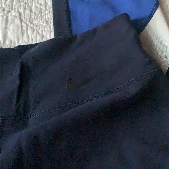 Nike Leggings size small - Picture 2 of 6